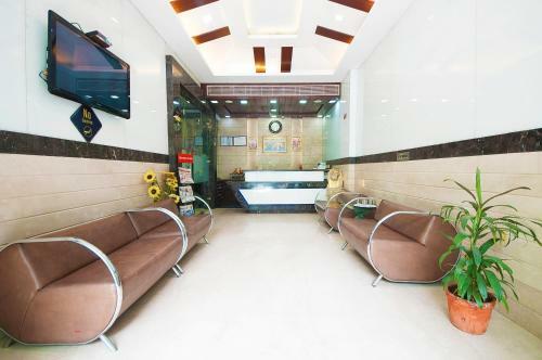 Hotel Amaltas International
