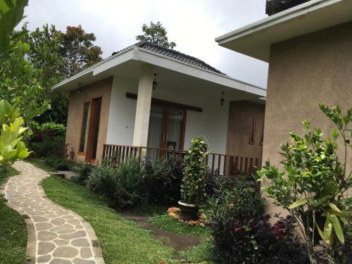 Hostal Terrasse Du Lac Tamblingan