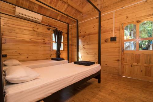 Dreams Hostel