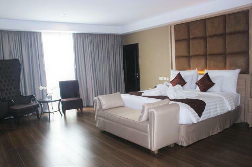 Tara Hotel
