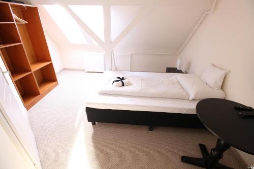 Bed & Breakfast Play Pub �tterem �s Panzi�