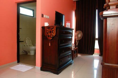 Hostal Reddoorz @ Sersan Bajuri