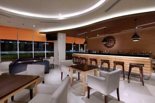 Hotel Harper M.t. Haryono