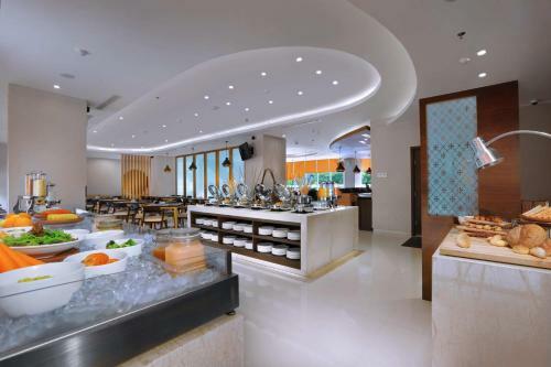 Hotel Harper M.t. Haryono
