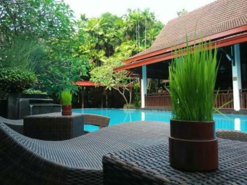 Paku Mas Hotel
