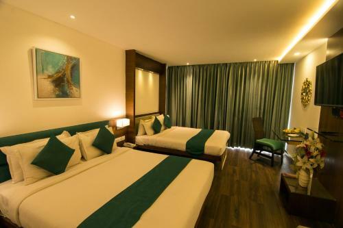 Hotel Spree Roopa Elite