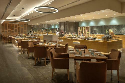 Feathers- A Radha Hotel, Chennai