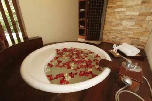 Grand Akhyati Villas & Spa