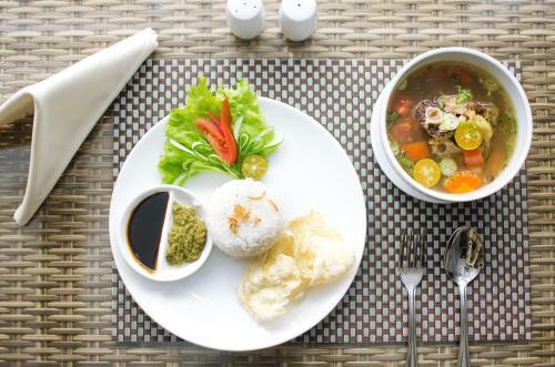 Hotel Ayola First Point Pekanbaru