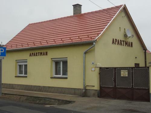 Apartamento Pall�si H�z "a"