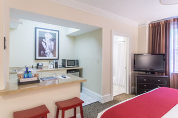 The Artmore Hotel