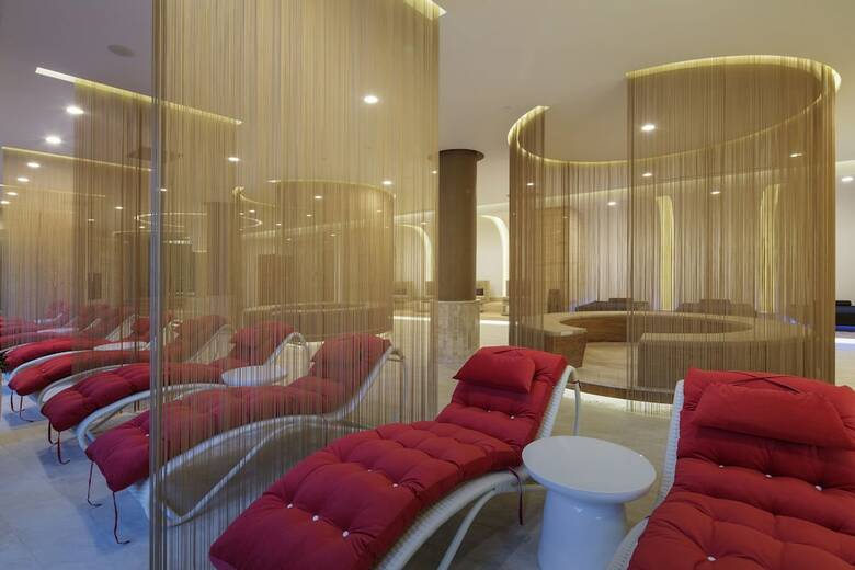 The Sense Deluxe Hotel