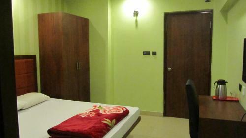 Hotel Bhammar's Inn - A Pure Veg