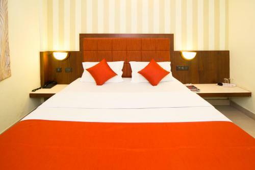 Hotel Bhammar's Inn - A Pure Veg