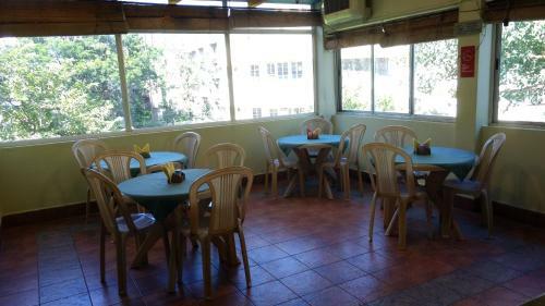 Hotel Bhammar's Inn - A Pure Veg