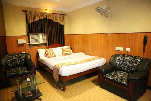 Posada Rmc Travellers Inn