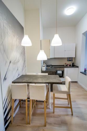 B32 Gell�rt Apartment