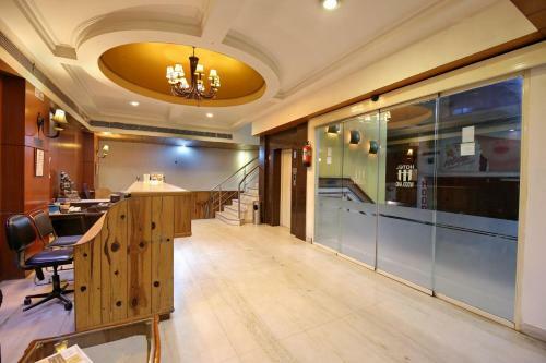 Hotel Woodland