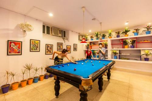 Roadhouse Hostels