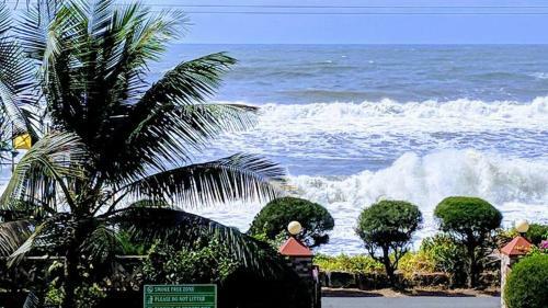 Hotel Asokam Beach Resort