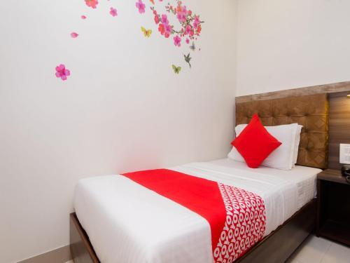 Hostal Hotel Golden Palace