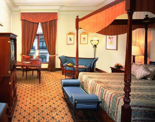 Hotel The Oberoi Grand Kolkata