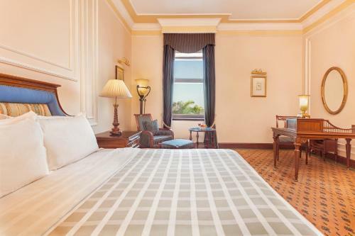 Hotel The Oberoi Grand Kolkata