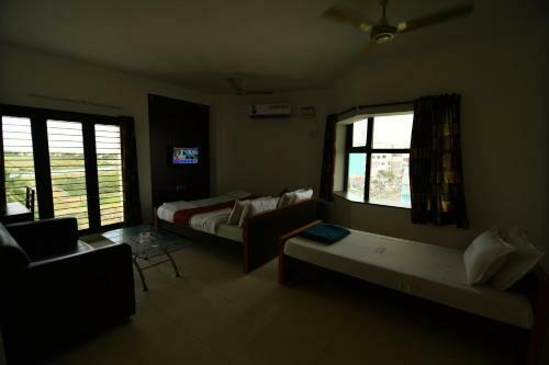 Lake View Hotel