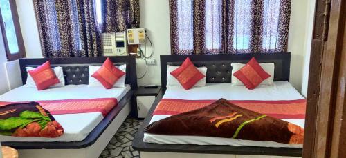Hotel Punjabi Niwas