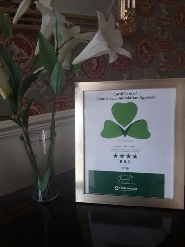 Airport Manor B&B
