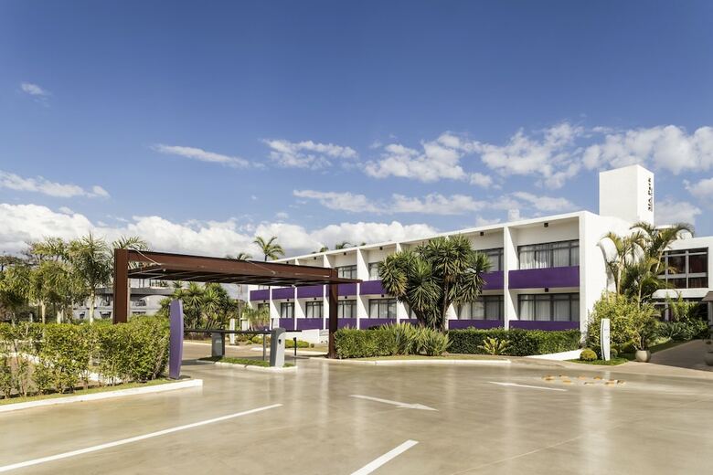 Sia Park Executive Hotel