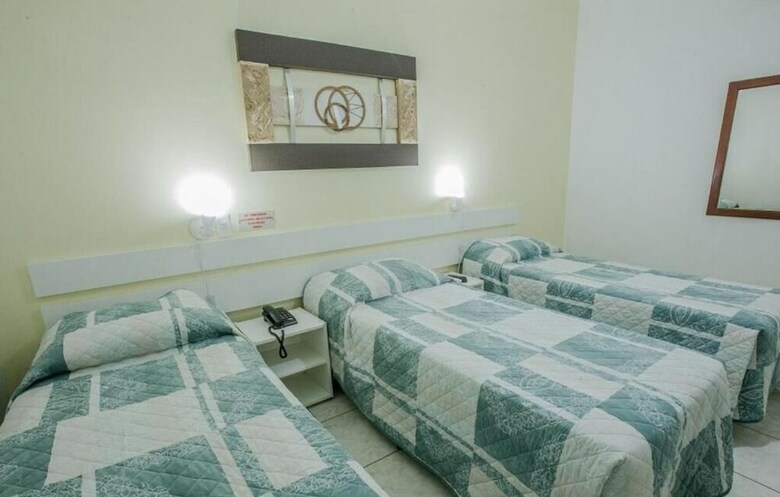 Foz Presidente Economic Hotel