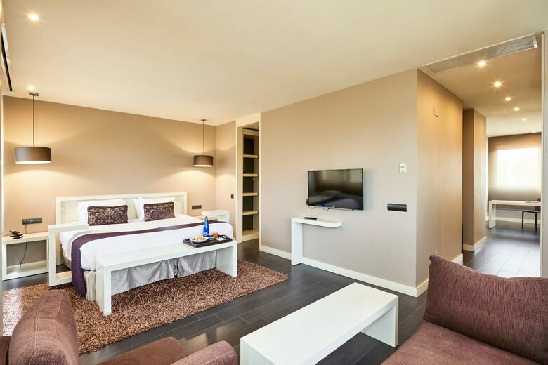 Hotel Pcm Forum Alcal�