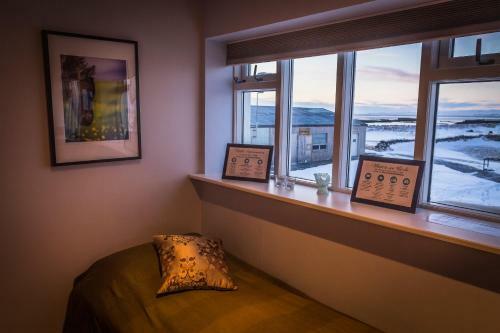 Bakki Hostel & Apartments