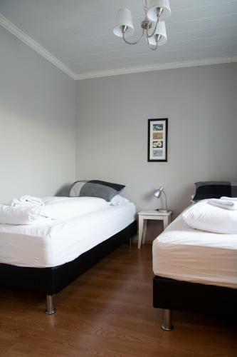 Hostal Egils Guesthouse Kaupangur