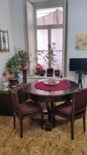 Hostal Guest House On Asatiani