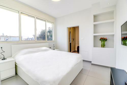 Carmel Boutique Apartment