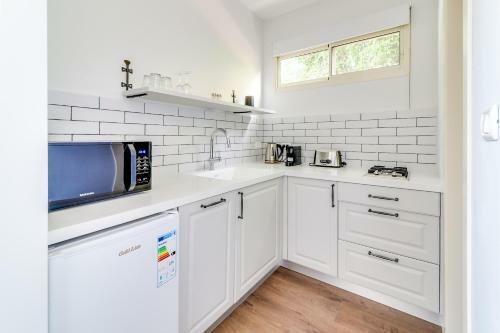 Carmel Boutique Apartment