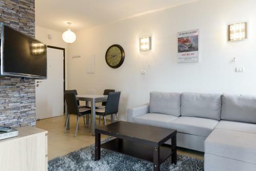 Tel Aviving Exclusive Apartments