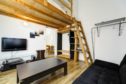 Tel Aviving Exclusive Apartments