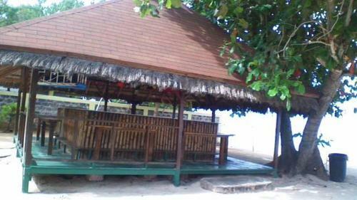 Hotel Yellow Bird Sea