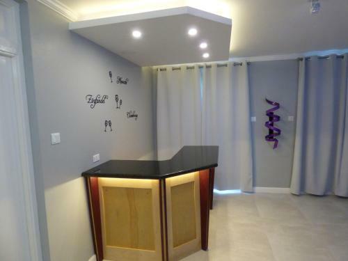 Apartamentos Beach One Bedroom Suite 29