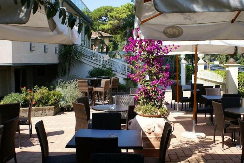 Hotel Lady Mary