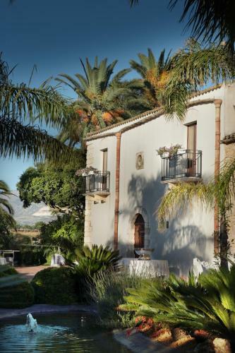Agroturismo Il Baglio Della Luna Relais