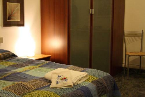 Hostal A Due Passi Dal Treno Affittacamere