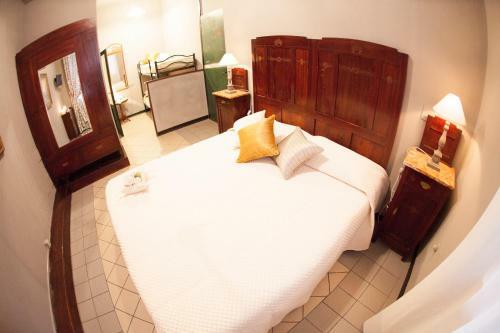 Hostal La Colonna