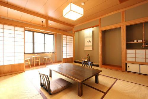 Marucho Ryokan
