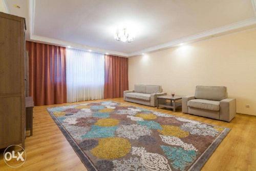 Apartamento Kvartira V Nursae