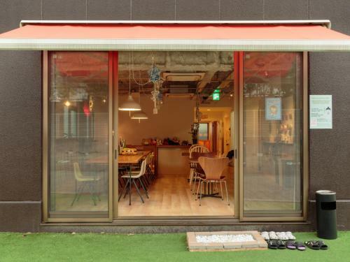 Albergue J-hoppers Osaka Universal