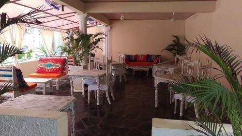 Posada Seawhispers Inn